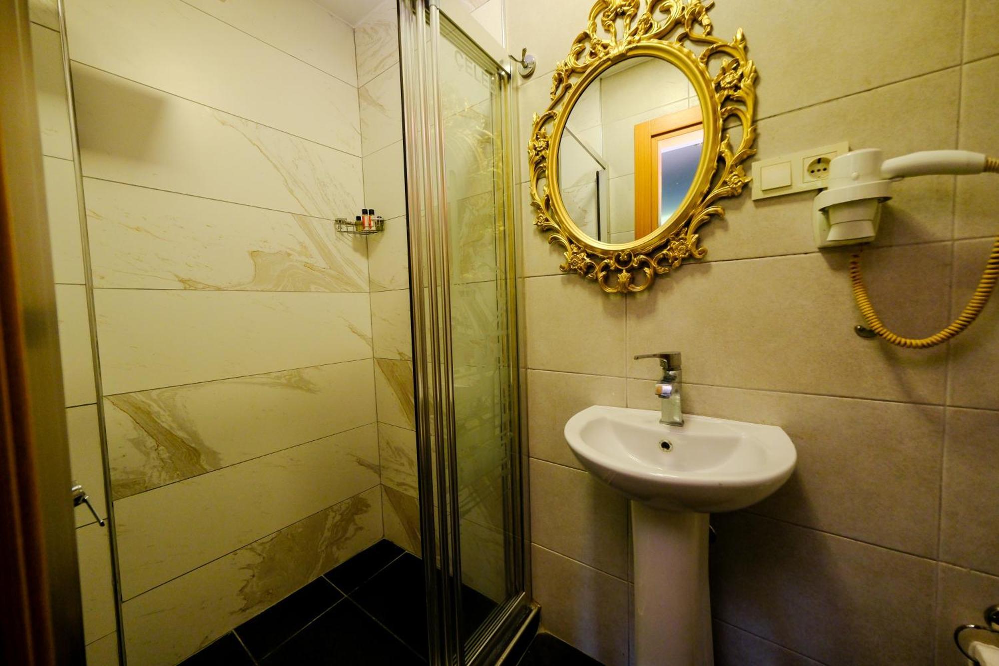 Taksim Celebi Suites Istanbul Luaran gambar